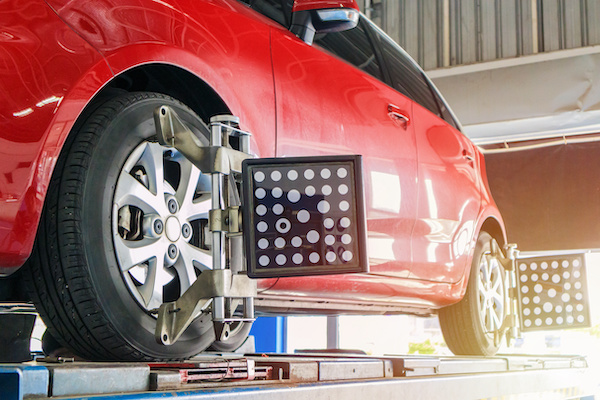 Signs You Need a Wheel Alignment